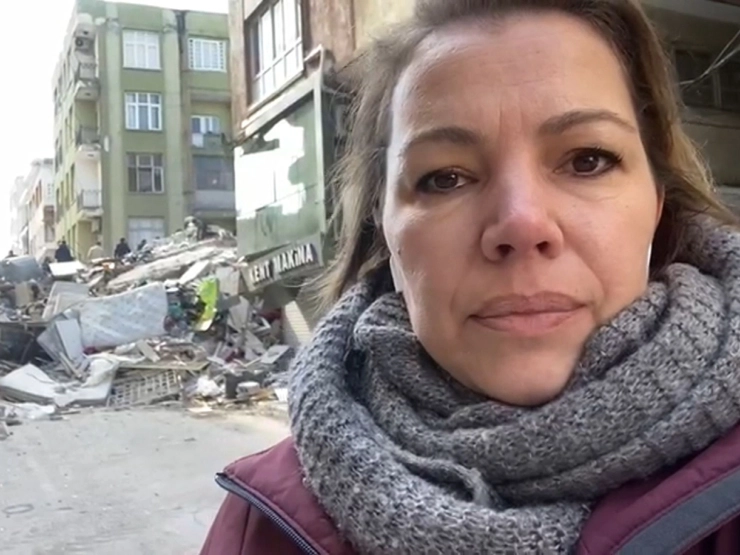 De week van Turkije-correspondent Mitra Nazar; waarin ze terugkeert naar het zwaar getroffen Antakya