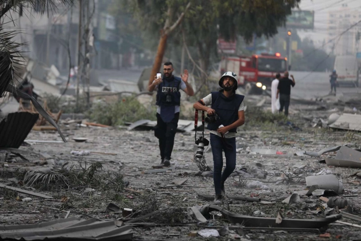 Free Press Awards 2024 naar Palestijnse fotojournalist en Kirgizische journalist