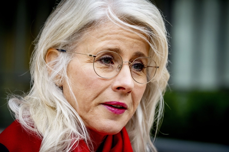 D66 en GroenLinks-PvdA stellen Kamervragen na X-bericht Mona Keijzer over de NOS