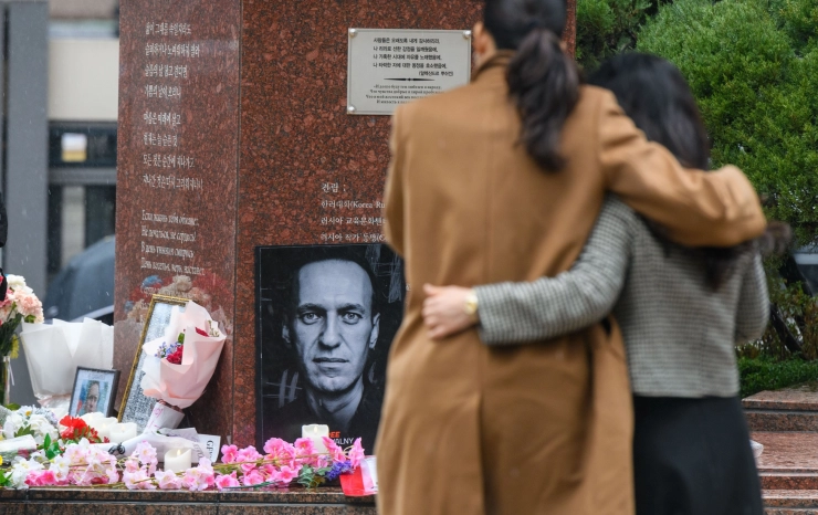 Britse sancties tegen gevangenisbestuurders om dood Aleksej Navalny