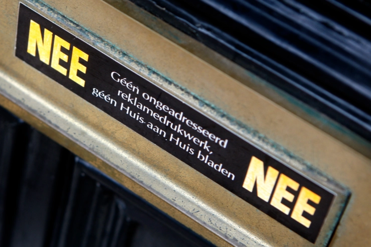 Rotterdamse huis-aan-huiskrant boos om plan wethouder