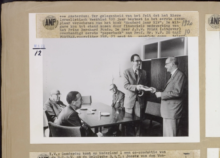 CORRECTIE - Nieuw Israëlitisch Weekblad overgenomen door De Vrijdagavond
