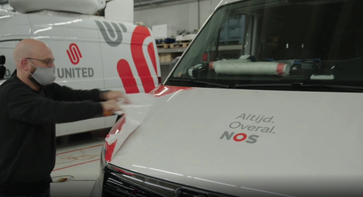 NOS verwijdert logo’s vanwege bedreigingen van journalisten