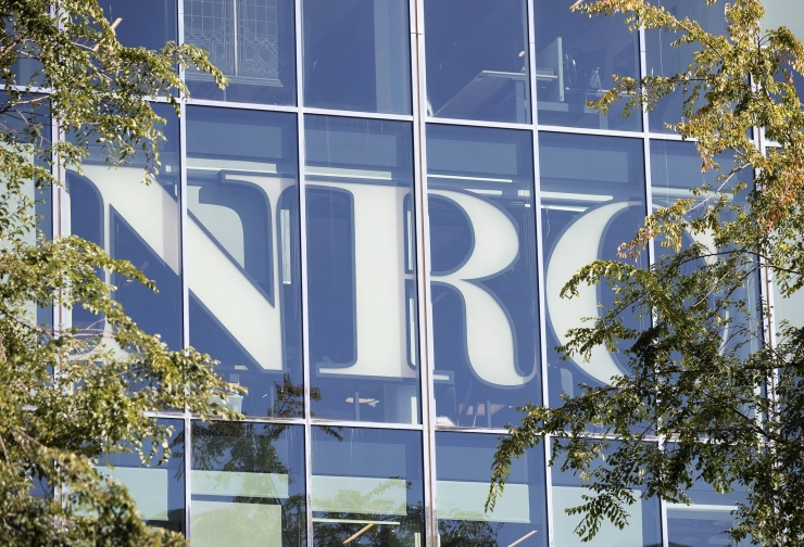 NRC treft maatregelen voor inflatie voor medewerkers, freelancers vallen buiten de boot