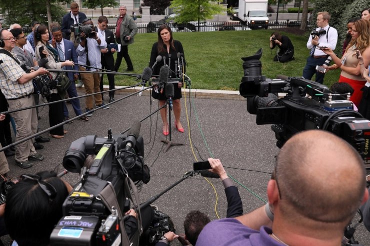 Witte Huis haalt bezem door accreditatie correspondenten