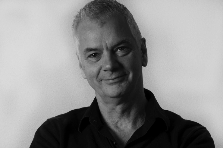 Piet Bakker stopt nooit met journalistiek, ondanks naderend pensioen