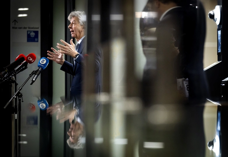 NVJ vraagt bij informateur Plasterk om aandacht voor brandende journalistieke kwesties