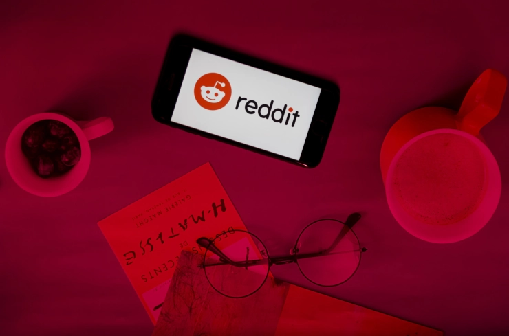 14 miljoen pond boete voor Reddit om niet naleven leeftijdsregels