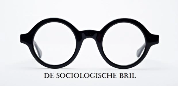 Journalisten Lena Bril, Floor Milikowski en Carla Boos op longlist Sociologische Bril