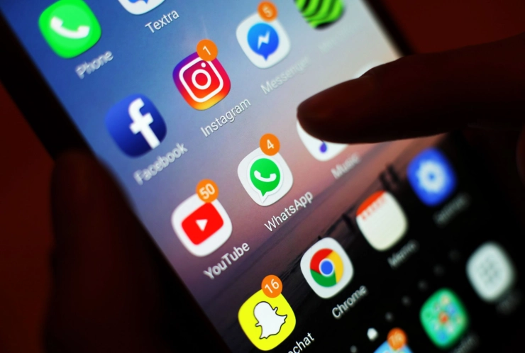 Nu ook een verbod op sociale media voor jongeren onder zestien in Groot-Brittannië