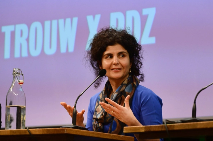 Nieuwe adjunct-hoofdredacteur bij Trouw: Somajeh Ghaeminia