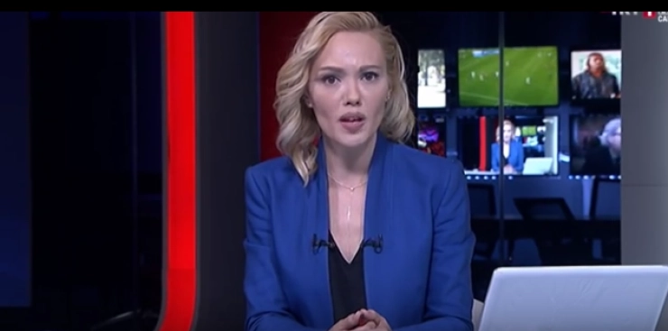 Turkse nieuwslezeres presenteerde ‘moeilijkste item’ in haar leven