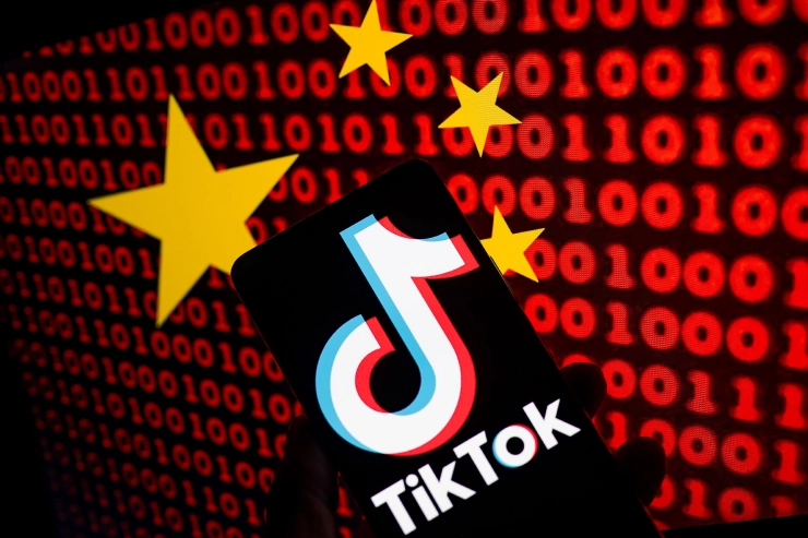 Topman TikTok naar Brussel voor gesprekken met Europese Commissie over nepnieuws