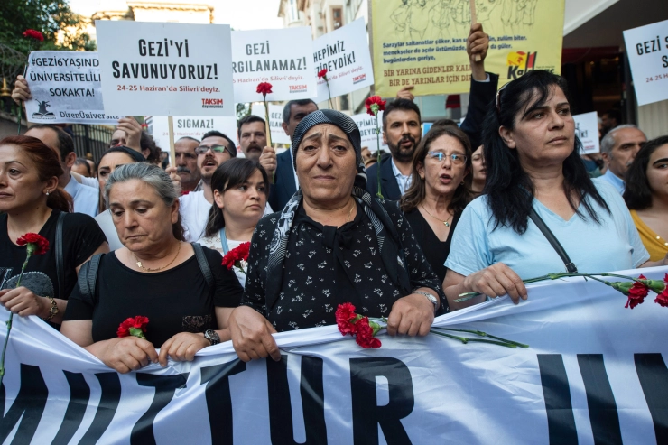 Turkse rechtbank beveelt megablokkade internetsites