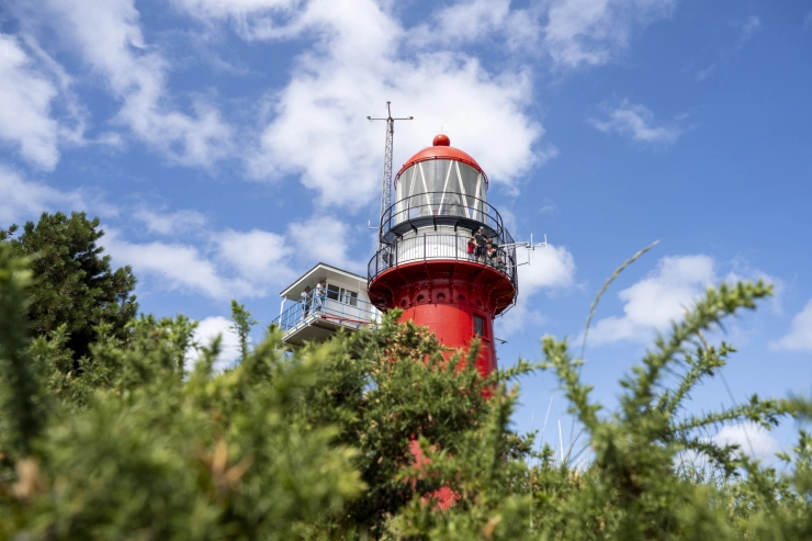 Vlieland en Schiermonnikoog betreuren einde papieren kranten